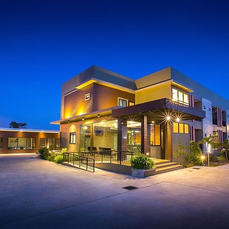 Siritrang Boutique Hotel Luaran gambar