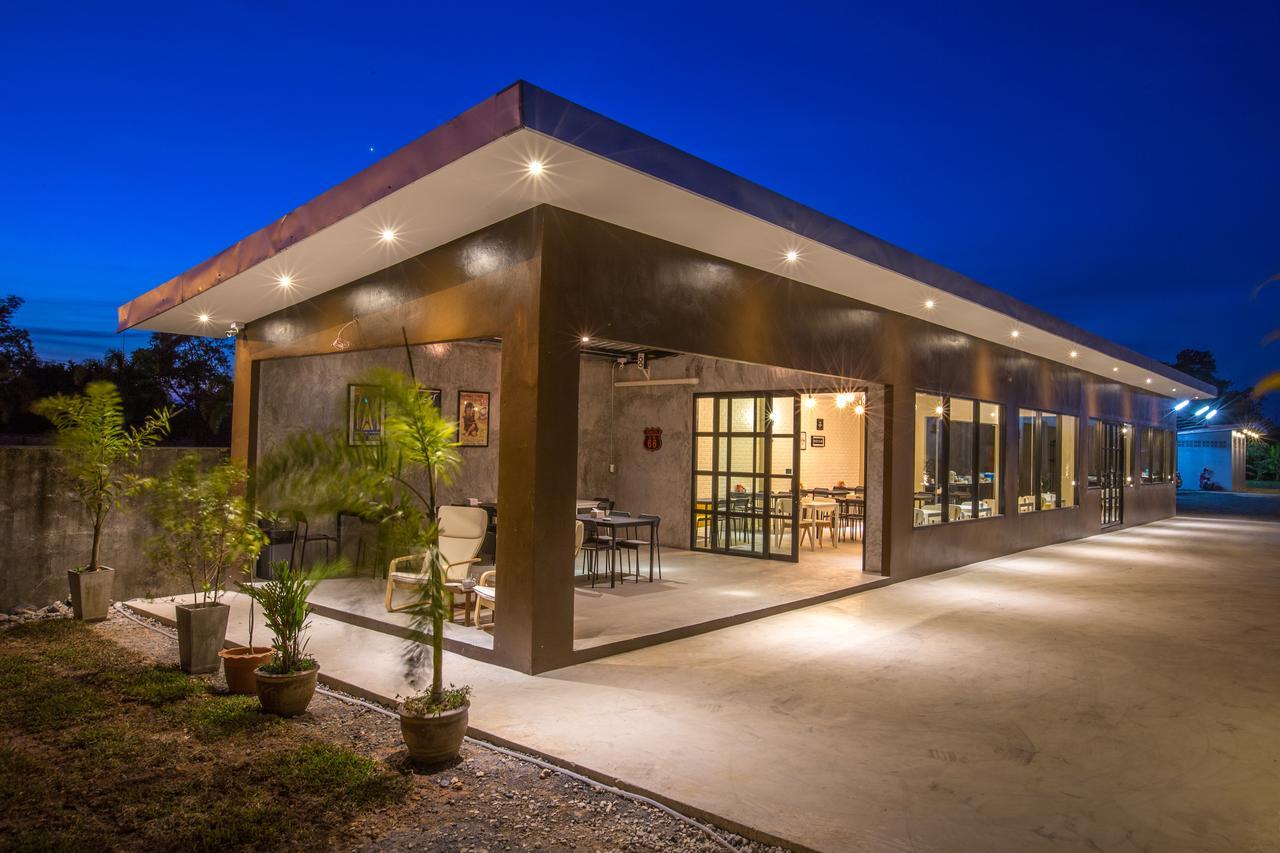 Siritrang Boutique Hotel Luaran gambar